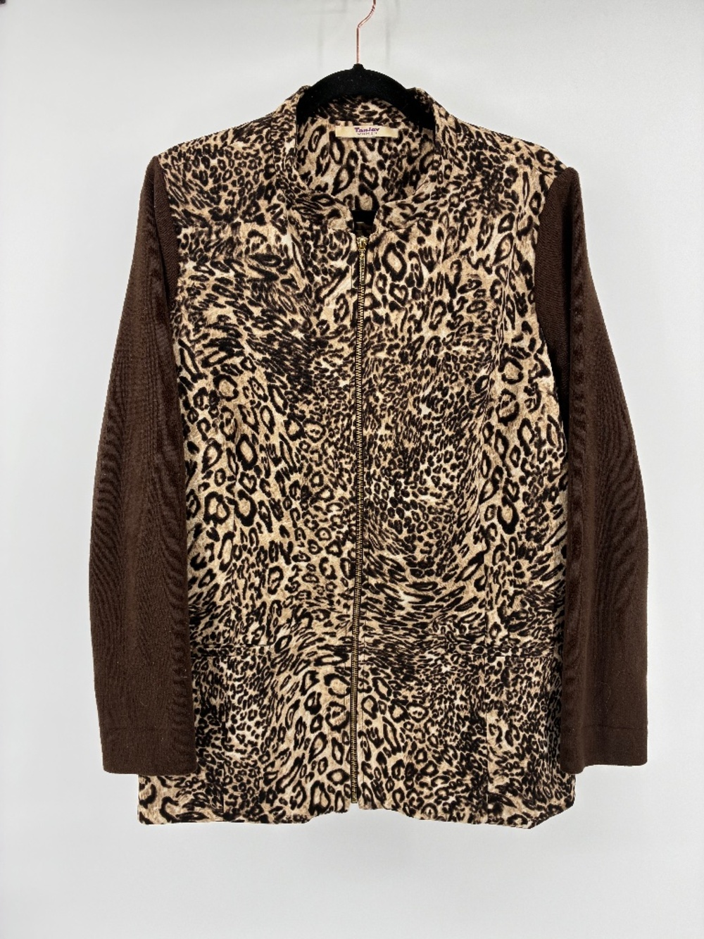 TanJay Leopard Animal Print Sweater Jacket Outdoor Fall Knit